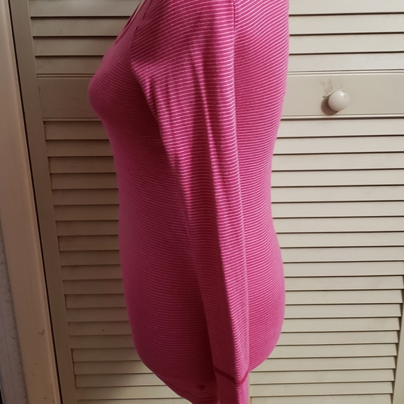 American Eagle LS tee - Picture 2 of 6